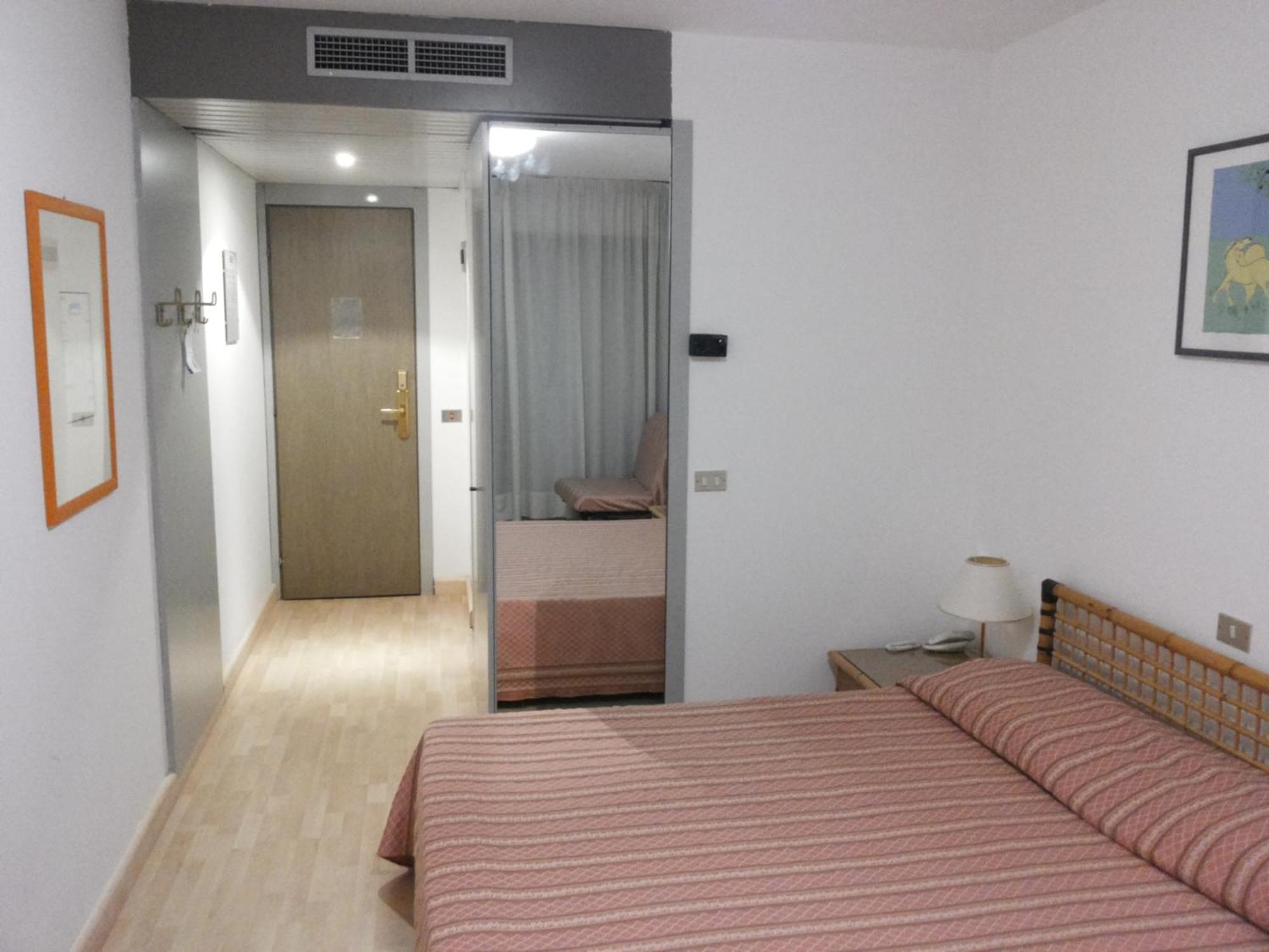 Hotel Marina Uno Lignano Sabbiadoro Habitación foto